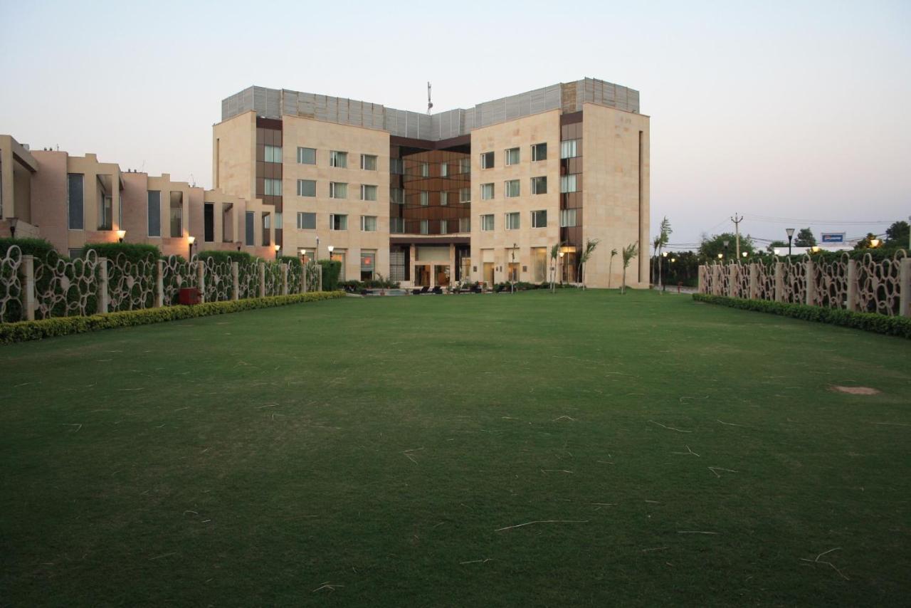 Fortune Park Orange, Sidhrawali, Gurugram - Member Itc Hotels' Group Bhiwadi Bagian luar foto